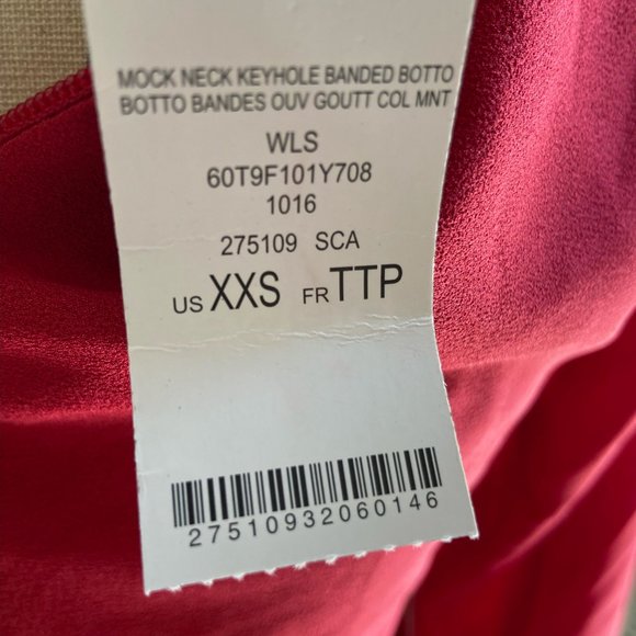 New Bebe Women's Mock Neck Keyhole Red Blouse, Size XXS - Picture 5 of 5